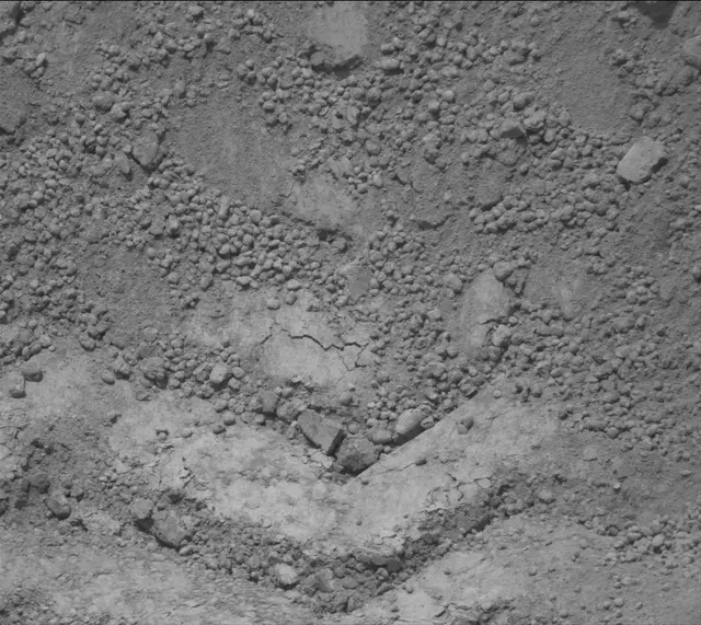 Sol 5000: Mast Camera (Mastcam)