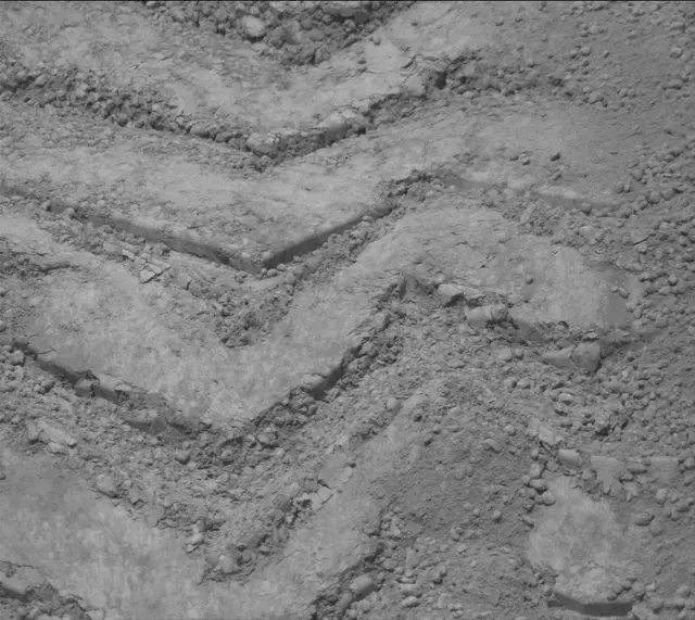 Sol 5000: Mast Camera (Mastcam)