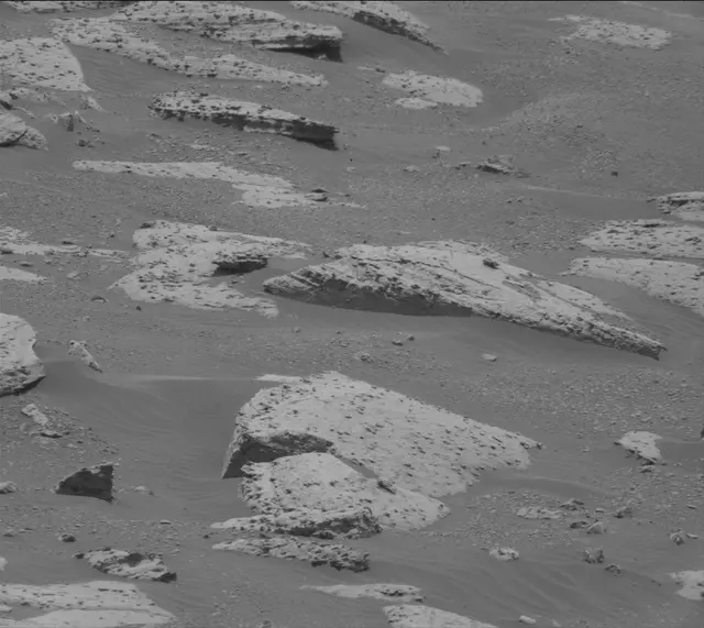 Sol 5003: Mast Camera (Mastcam)