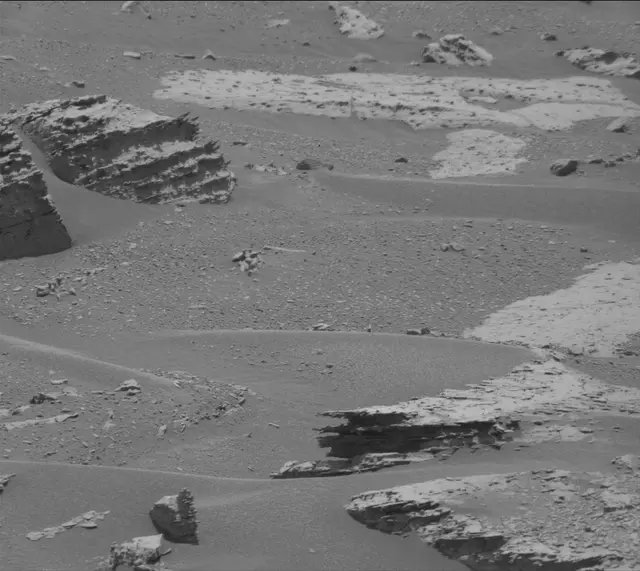 Sol 5003: Mast Camera (Mastcam)