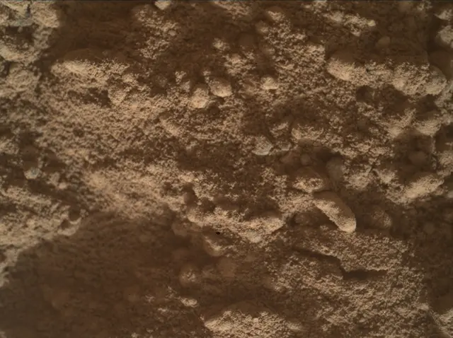 Sol 5003: Mars Hand Lens Imager (MAHLI)