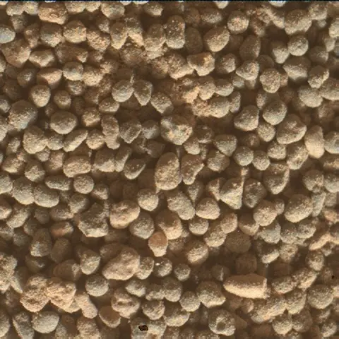 Sol 5003: Mars Hand Lens Imager (MAHLI)