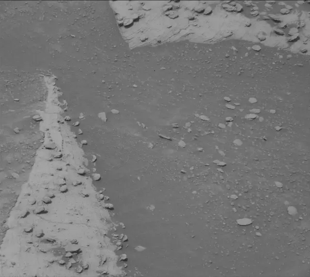 Sol 5004: Mast Camera (Mastcam)