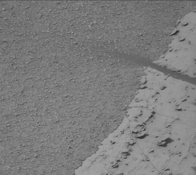 Sol 5004: Mast Camera (Mastcam)