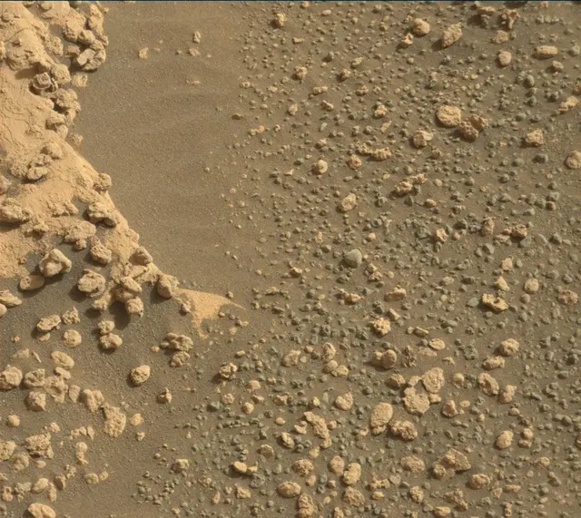 Sol 5004: Mast Camera (Mastcam)