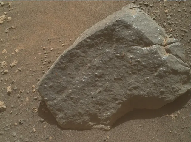 Sol 5008: Mars Hand Lens Imager (MAHLI)