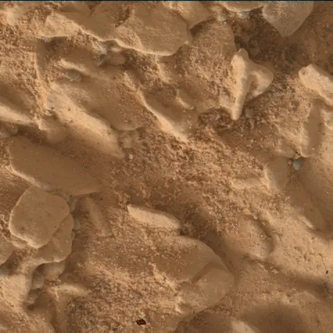 Sol 5047: Mars Hand Lens Imager (MAHLI)